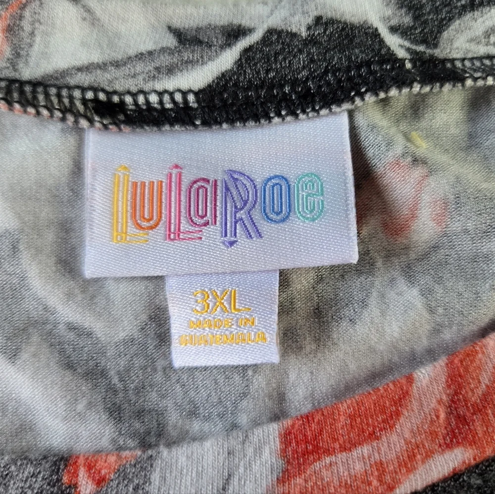 LuLaRoe Perfect Women's Tank - Picture 3 of 4